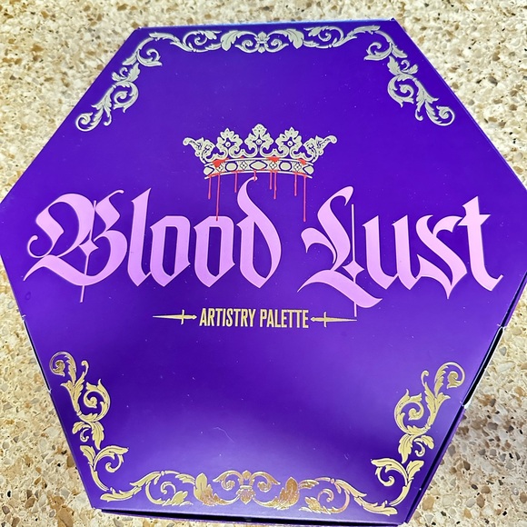 Jeffree Star Other - Jeffree Star Blood Lust Paletee